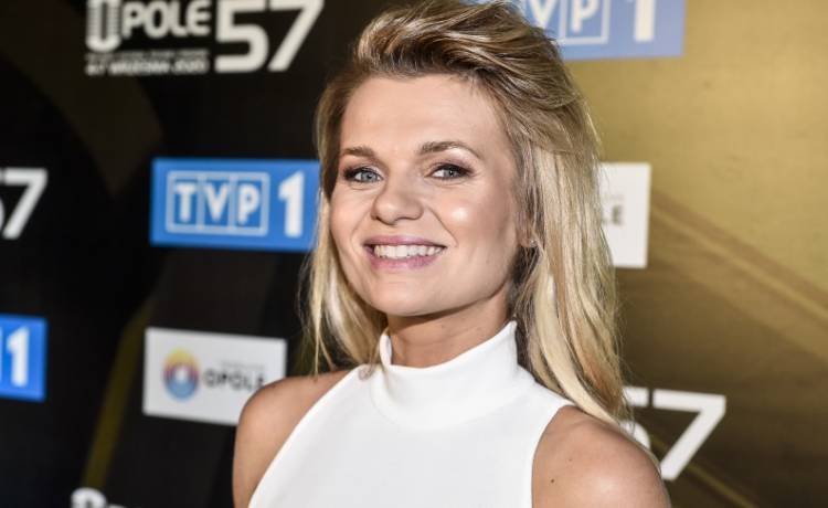 Emilia Komarnicka pokazała, jak ukrywała brzuszek. "Byłam wtedy w 18. tygodniu ciąży" [FOTO]