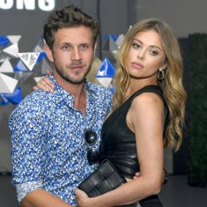 Antek Królikowski pokazał zmysłowe zdjęcie ukochanej Joanny Opozdy. To jego tapeta w telefonie