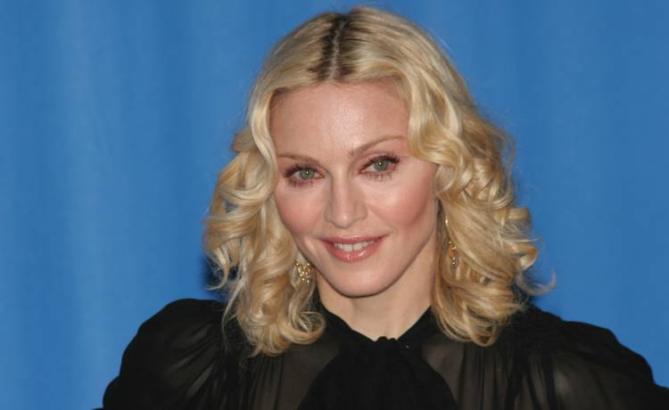 Fani zaniepokojeni wizerunkiem Madonny: "Ktoś musi jej pomóc" [WIDEO]