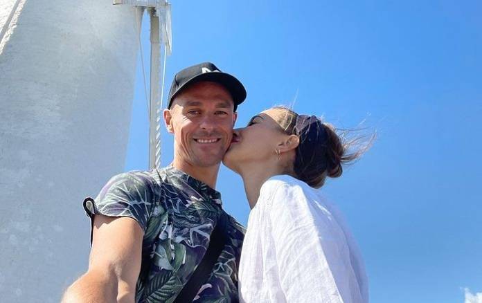 Marcelina Ziętek i Piotr Żyła kąpią się w jacuzzi. Fani: "Fajnie się na was patrzy" [FOTO]