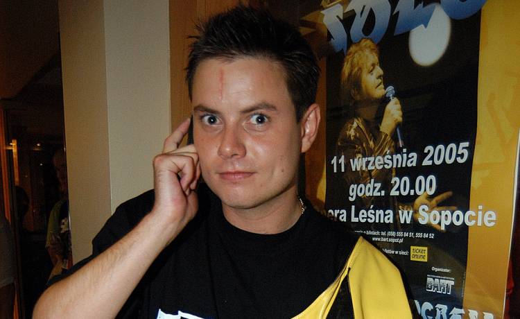 Bartek Wrona trafił do szpitala. Przykre wieści o dawnym gwiazdorze zespołu Just 5