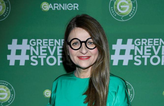 Ekspertka od savoir-vivre uczy, jak elegancko zamknąć drzwi. Sprawdź, czy nie popełniasz gafy! [WIDEO]