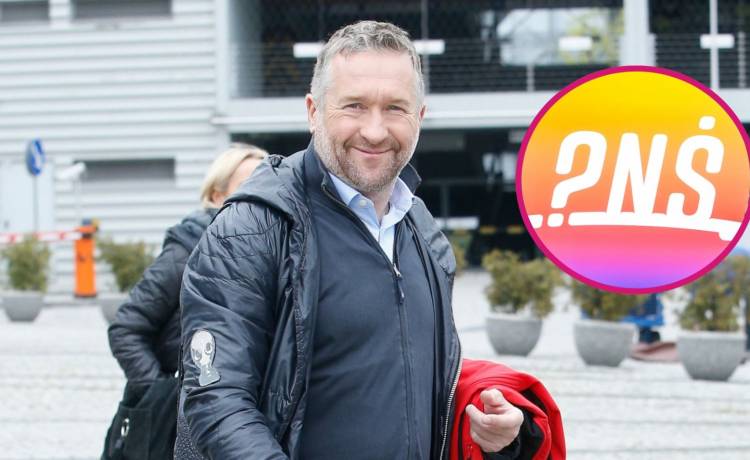 Rafał Sonik i logo „Pytania na śniadanie”. Fot. AKPA