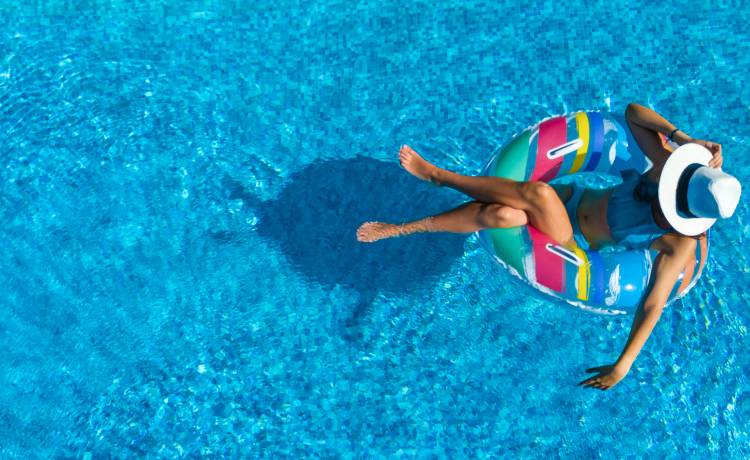 Poznaj sposoby na glony w twoim basenie!