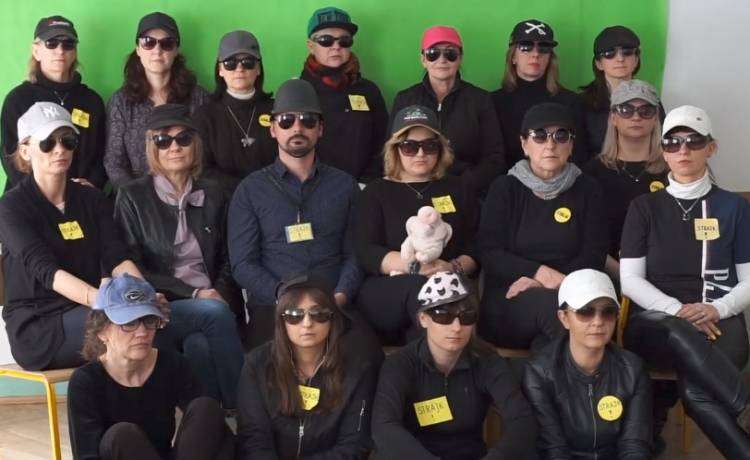 Belfer nie świnia! Nauczyciele nagrali cover przeboju zespołu Big Cyc [WIDEO]