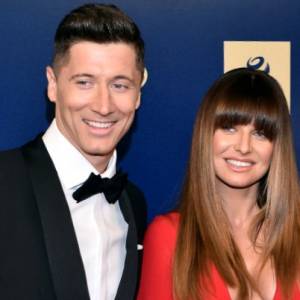 Robert i Anna Lewandowscy pochwalili się uroczym kadrem z córeczkami. "Nasze największe szczęście"