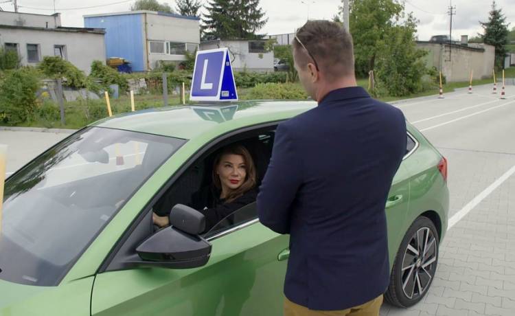 "My Way". Edyta Górniak na warszawskich ulicach! Jak sobie poradzi?