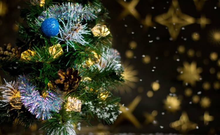 Czego symbolem jest łańcuch na choinkę? Bożonarodzeniowa ozdoba ma wiele znaczeń!