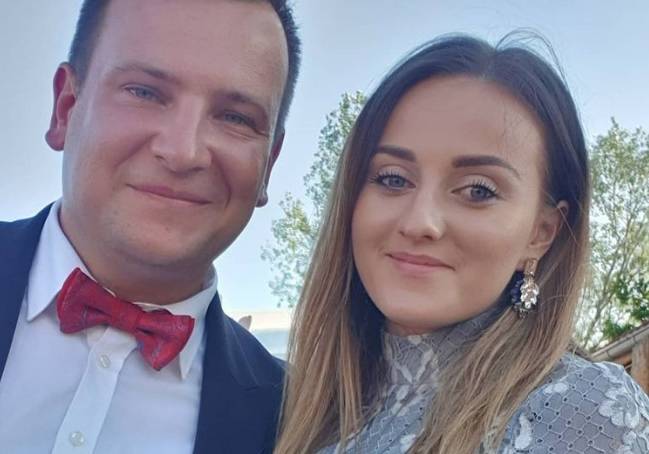 Córka Anny i Grzegorza Bardowskich z programu: "Rolnik szuka żony" na nowej fotografii. Liwia skradła serca internautów 