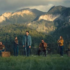 "Małomiasteczkowy" w Tatrach. Dawid Podsiadło znów zachwyca! Fani: Jak to możliwe, że akustyczne wersje są jeszcze lepsze?