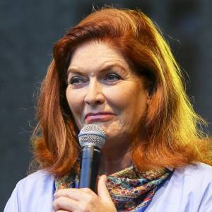 Oglądalność "Naszego nowego domu" znacznie spadła. Szykuje się powrót Dowbor?!