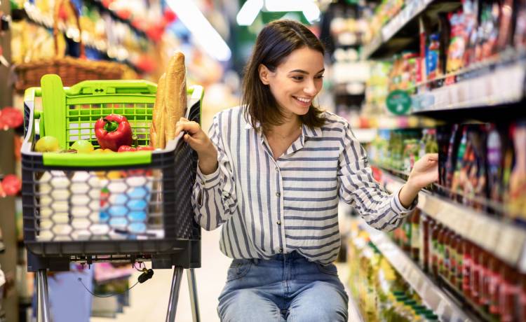 Boże Ciało 2022. Czy 16 czerwca można zrobić zakupy? Czy sklepy są czynne?