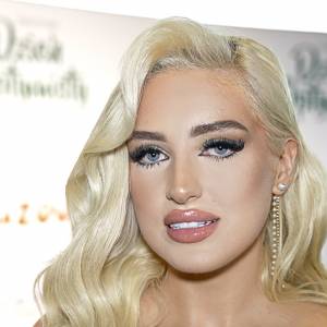 Caroline Derpienski otworzyła się na temat przeszłości. Nie było jej łatwo [WIDEO]