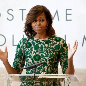 Michelle Obama w stylizacji z lat 70.! Była pierwsza dama pochwaliła się zaskakująca metamorfozą 