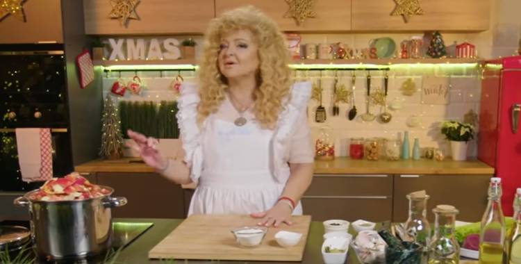 Barszcz czerwony Magdy Gessler. Jak przygotować świąteczne danie? Sprawdź ten przepis!