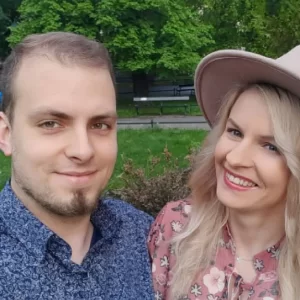 Agata ze "Ślubu..." pochwaliła się rodzinną sesją zdjęciową. Hania ma już pół roku