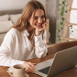 Pokolenie Z w pracy: "bare minimum Monday", "quiet quitting"  i "snail girl"