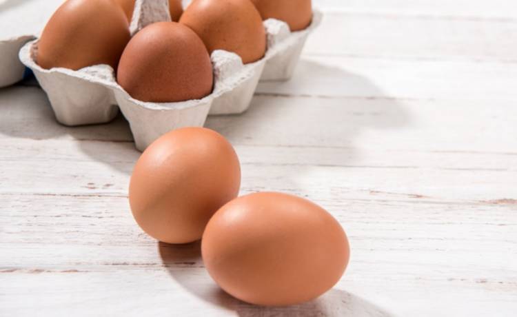 GIS ostrzega! Salmonella na skorupkach jaj