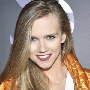 Agnieszka Kaczorowska prezentuje smukłe ciało w stroju kąpielowym. Gwiazda "Klanu" wybrała się na rodzinne wakacje