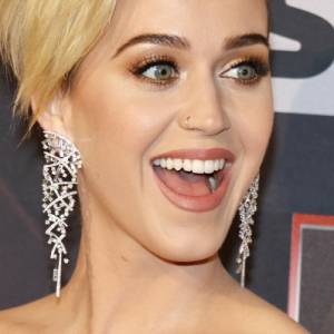 Katy Perry w ciąży! Wokalistka ogłosiła to w nietypowy sposób [WIDEO]