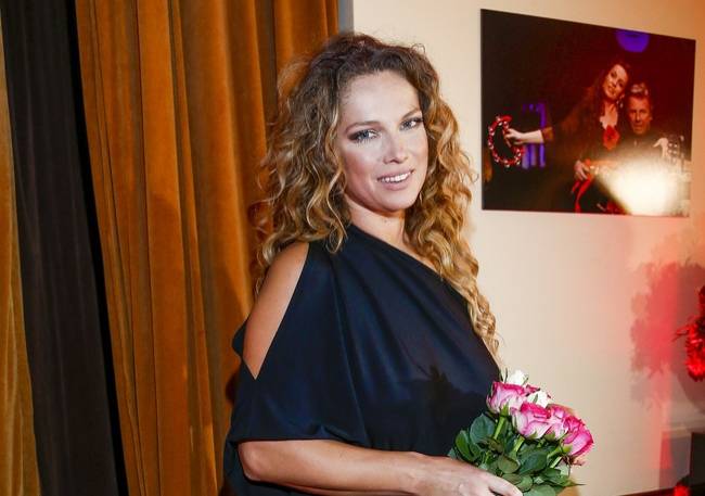 Joanna Liszowska bez makijażu. "Zdjęcie z dzieciństwa?" - pytają internauci                                                                                                               