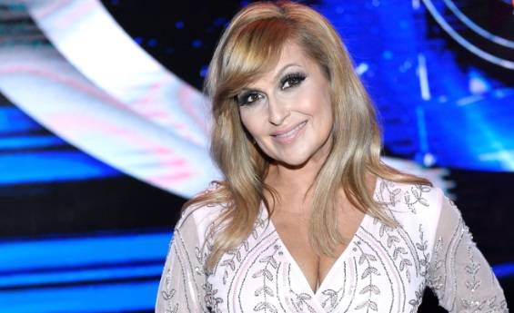 Katarzyna Skrzynecka przeszła sporą metamorfozę. Aktorka zdecydowała się na ostre cięcie! 