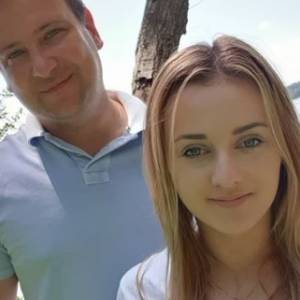 "Rolnik szuka żony". Ania Bardowska opublikowała nowe, rodzinne zdjęcie. "Jak Ty wyglądasz" - komentują internauci