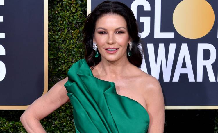 Catherine Zeta-Jones przesadziła z botoksem? "Ciężko zrozumieć ludzi, którzy oszpecają się na własne życzenie"