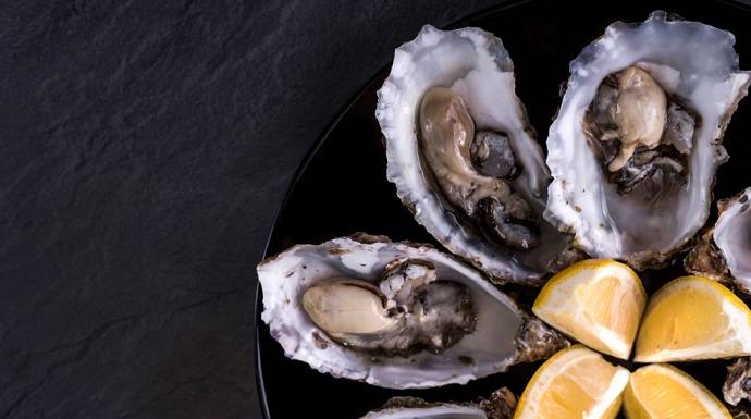 Gigantyczna ostryga wyłowiona z Atlantyku. Zobacz zdjęcia!