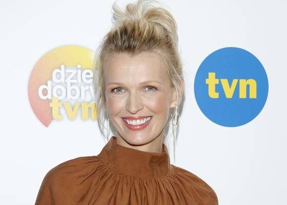 Mocno opalona Magda Mołek. Dziennikarka wrzuciła do sieci zdjęcie z wakacyjnego wypadu