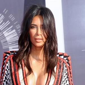 Kim Kardashian w samej siateczce. Celebrytka pokazała się w intrygującej stylizacji [FOTO]