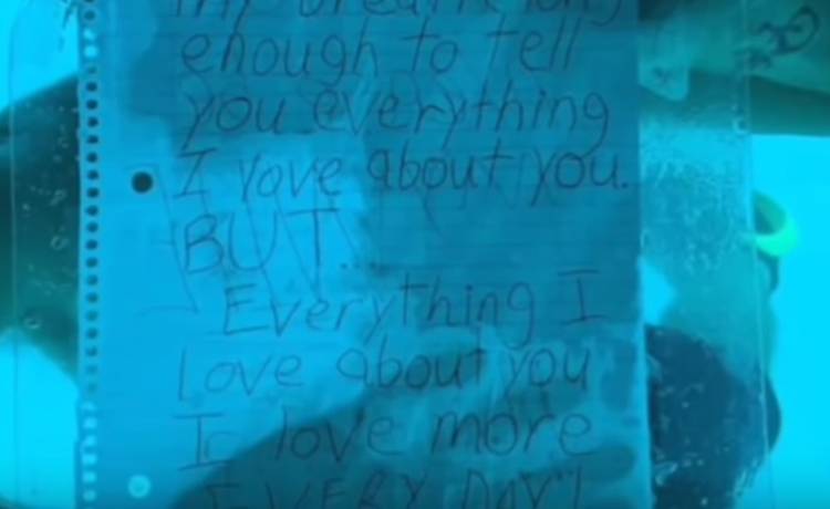 Śmierć podczas oświadczyn! [FILM]