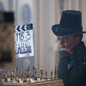 Czy to koniec Lady Danbury u boku królowej? Twórcy „Bridgertonów” wyjaśniają