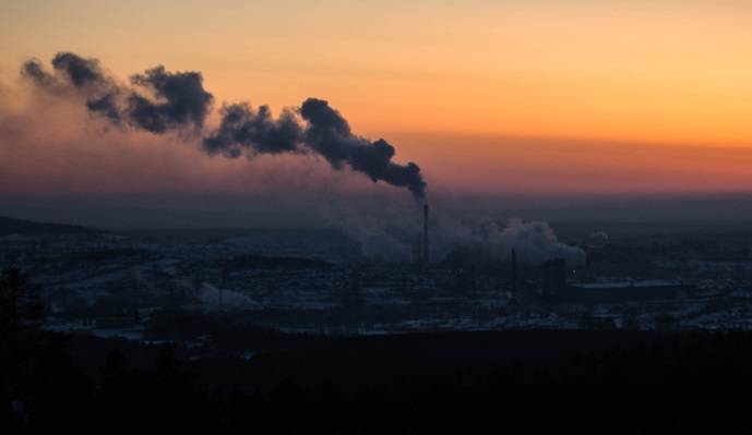 Zielony śnieg w Rosji. Mieszkańcy zaniepokojeni
