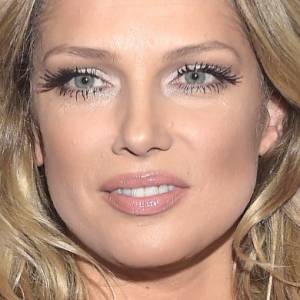 Kolejna aktorka pokazuje swoje naturalne oblicze: Joanna Liszowska bez makijażu!