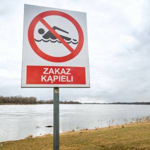 W tych miejscach obowiązuje zakaz kąpieli! GIS ostrzega przed zagrożeniem