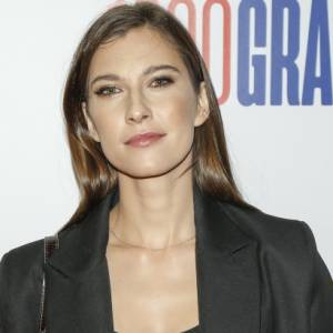 Gwiazda "Zakochanych po uszy" oddała się w ręce specjalisty i doznała szoku! Kamila Kamińska pokazała efekt metamorfozy                           