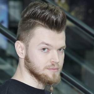 Sylwester Wardęga o wyłudzaniu pieniędzy i oszustwach influencerów. Produkty, które reklamują szkodzą zdrowiu?!