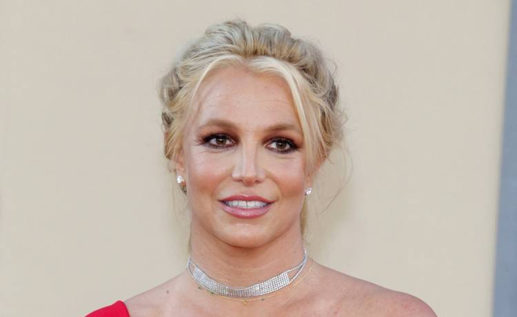 Fani twierdzą, że Britney Spears nie żyje. Na teorię spiskową mają dowody