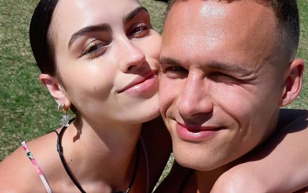 Mateusz i Sandra z "Love Island 7" nie są już razem? Internauci wpadli na trop! 