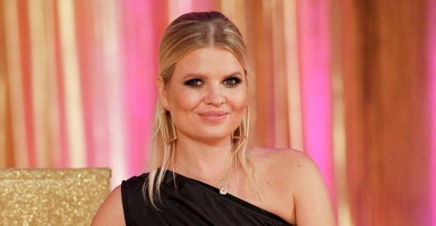 Marta Manowska "przyłapana" podczas kąpieli. "Cóż to jest za miejsce!" [ZDJĘCIE]