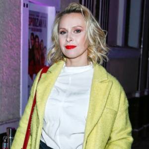 Paulina Holtz pokazała, jak wygląda bez makijażu. Dla porównania zamieściła zdjęcie w pełnym make-upie. "Szlachetna uroda"