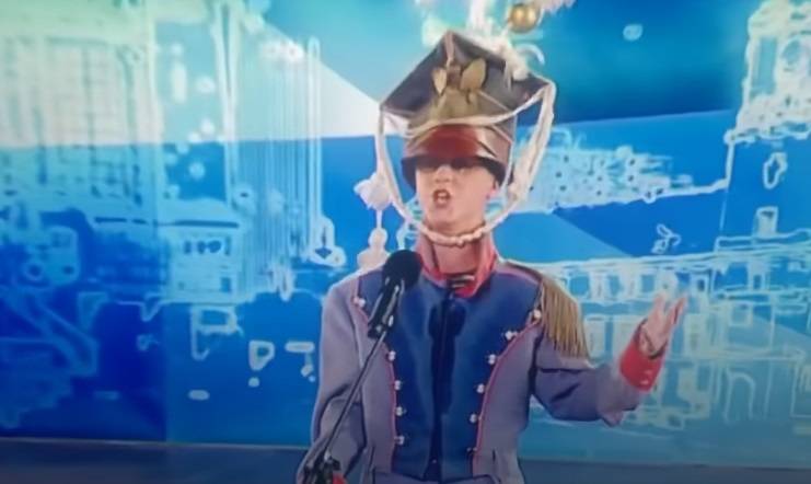 Adam z "Hotelu Paradise" jako 12-latek wystąpił w "Mam talent". Śpiewał piosenkę patriotyczną