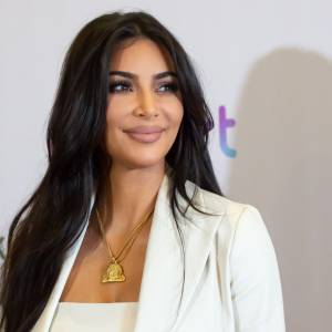 Kim Kardashian złożyła życzenia swojej 87-letniej babci! Zobaczyliśmy archiwalne rodzinne fotografie