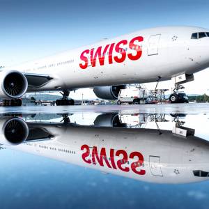 Szwajcarskie linie lotnicze nie dla antyszczepionkowców. Niezaszczepieni pracownicy zostaną zwolnieni 