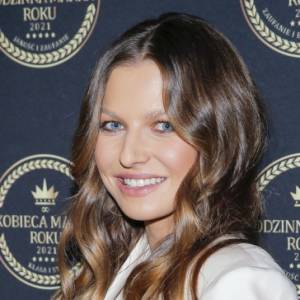 Anna Lewandowska pozdrawia z jachtu w skąpym bikini. Fani: "Ale widoki" [FOTO]