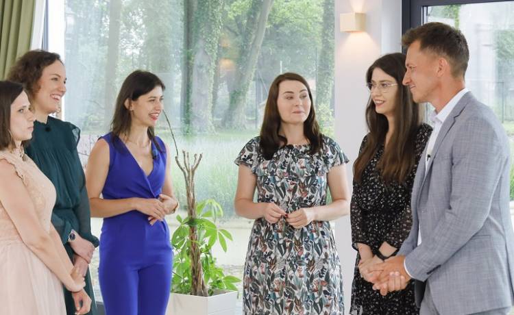 Uczestnicy programu „Rolnik szuka żony” . Fot. AKPA