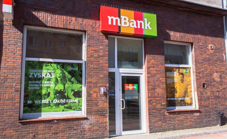 Przerwa techniczna w mBanku już jutro! Zobacz, co musisz zrobić przed nocą, fot. Shutterstock