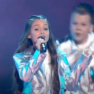 Tak wyglądał występ Laury Bączkiewicz na Eurowizji Junior 2022 [WIDEO]