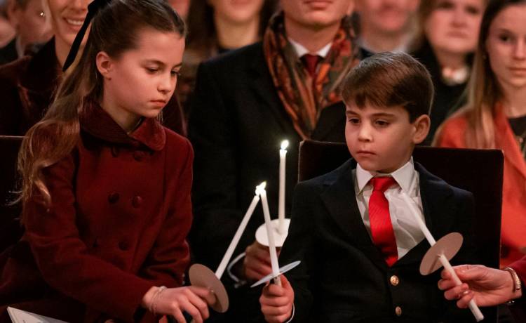 Księżniczka Charlotte i książę Louis, fot. East News/Rex Features